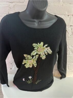Black Embellished Floral Knit Top